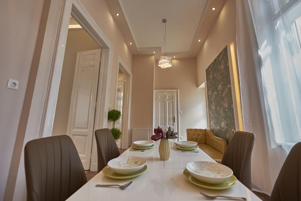 Falk Miksa Apartment บูดาเปสต์ ภายนอก รูปภาพ